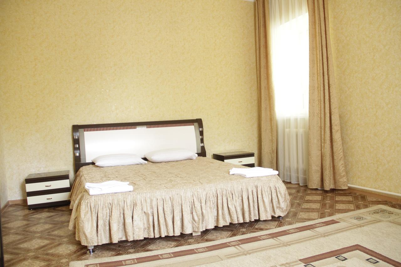 Inn Sofia Astana Buitenkant foto
