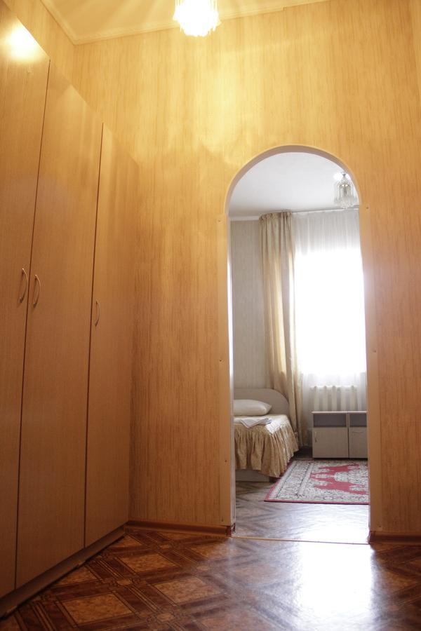 Inn Sofia Astana Buitenkant foto
